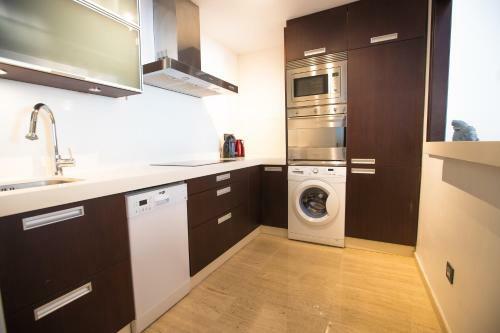 Apartamento Oleholidays 328 Centro Puerto Ban�s 50 M. Playa