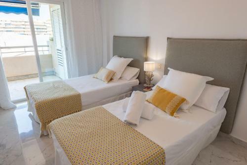 Apartamento Puerto Ban�s Sea Front