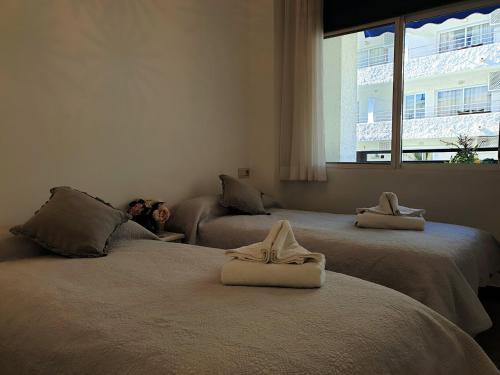 Excellent One Bedroom Apartment With Sea Views