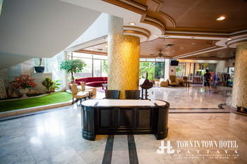 Hotel Town In Town Pattaya