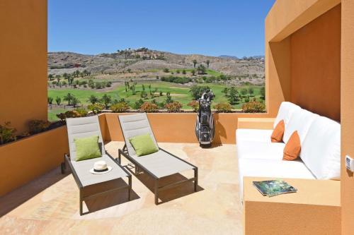 Salobre Villa Card�n
