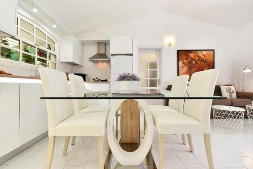 Bungalow Campo Internacional Lizm8