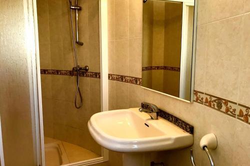 Meddays Villa Pintor Fortuny