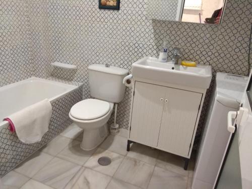 Apartamento Do�a Lola Calahonda Ir03