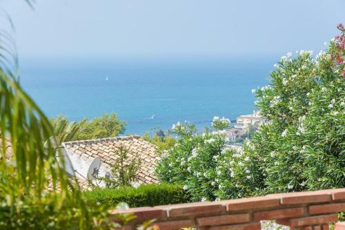 Villa Aquarelle By Rafleys