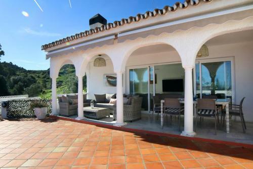 Villa Golden Springs