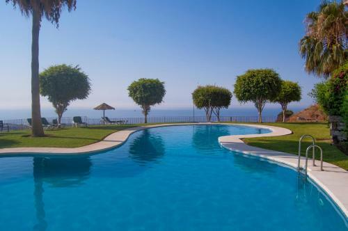 Apartamento Stunning 4 Bed Duplex In Calahonda With Sea Views