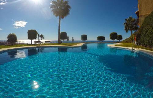 Apartamento Stunning 4 Bed Duplex In Calahonda With Sea Views