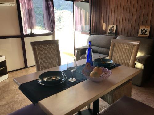 Apartamentos Acor�n Mog�n
