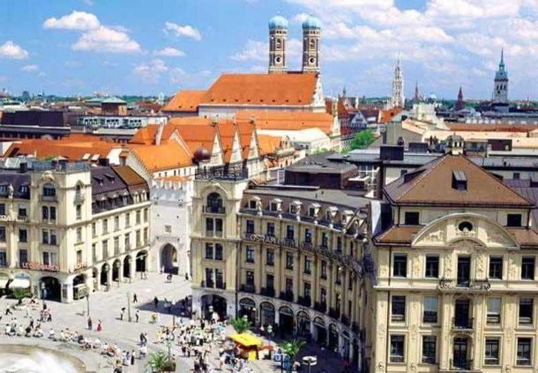 Hotel Courtyard By Marriott Munich City Centre