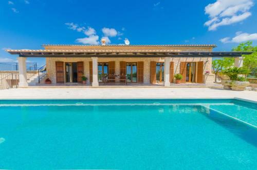Villa Son Roca (banyaverda)