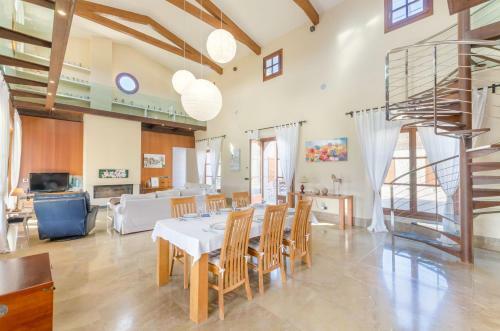 Villa Isacel