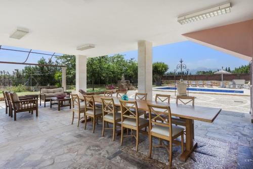 Villa Biniaco