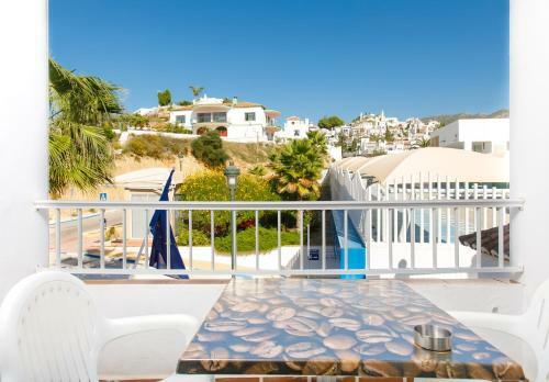 Apartamentos Almoraide Suites