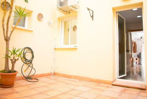 Apartamento Fercomar Trit�n