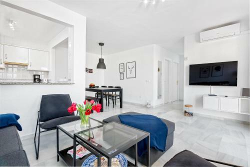 Three-bedroom Apartment With Terrace Irene