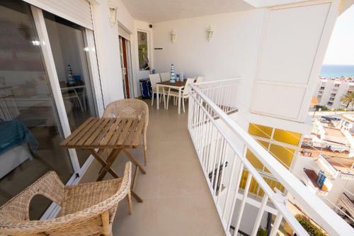 Apartamento Edf. Delf�n 6�7