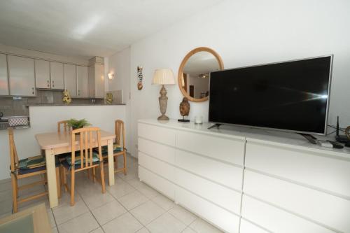 Apartamento Edf. Torresol 203