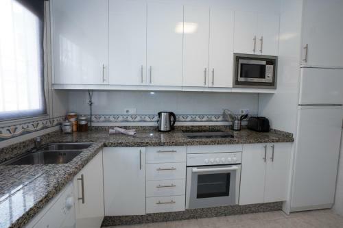 Nueva Nerja 71 Menyber