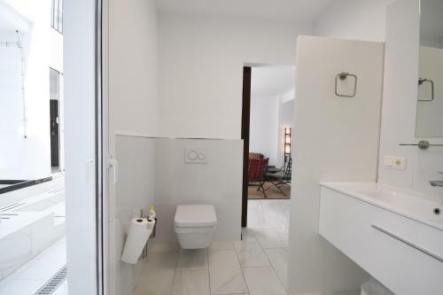 Exclusive Townhouse In Ojen