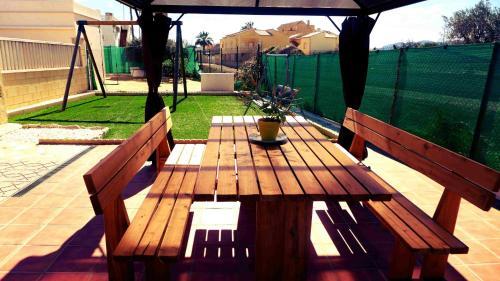 Chalet Con Piscina Playa De Oliva