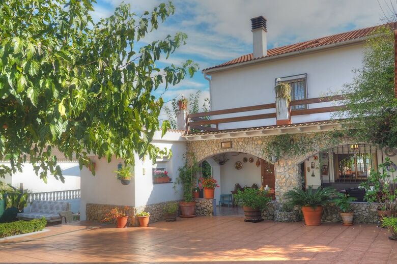 Casa Aries