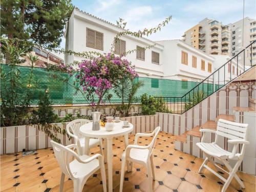 Three-bedroom Holiday Home In Oropesa Del Mar