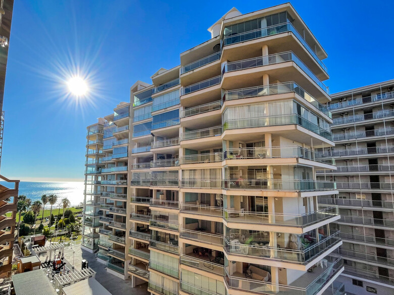 Apartamentos Mondr�an Marina D'or 3000