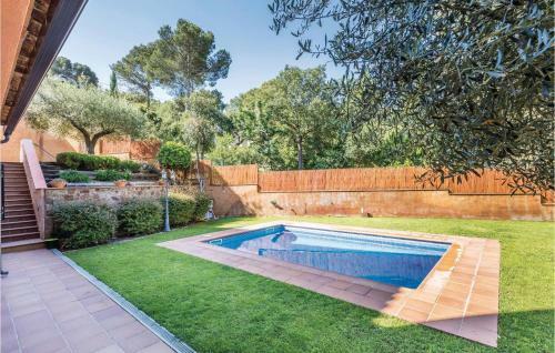 Four-bedroom Holiday Home In Pals