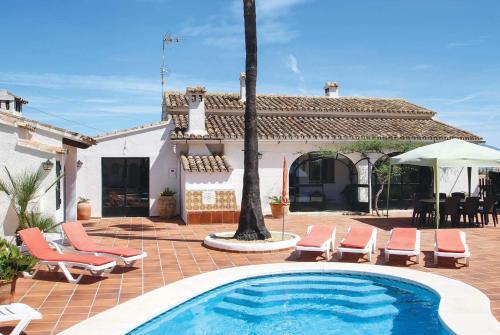 Paratella Villa Sleeps 7 Wifi