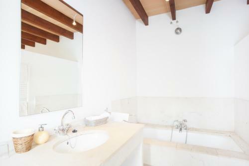 Villa Can Casta