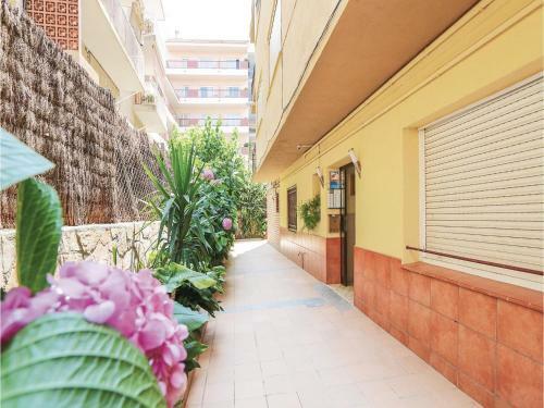 One-bedroom Apartment In Pineda De Mar