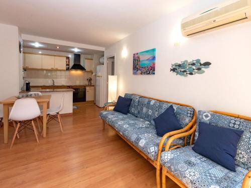 Apartment Center Pineda
