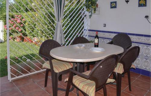 Two-bedroom Apartment In Castell-platja D�aro