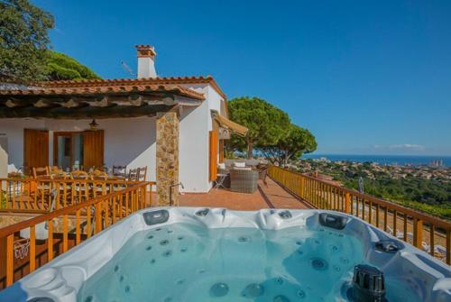 Castell-platja D'aro Villa Sleeps 10 Pool Wifi