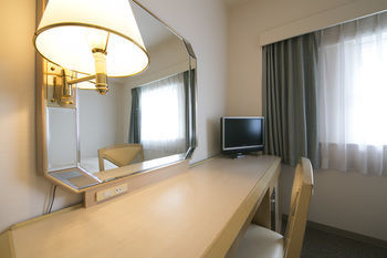 Hotel Shin Osaka Washington Plaza