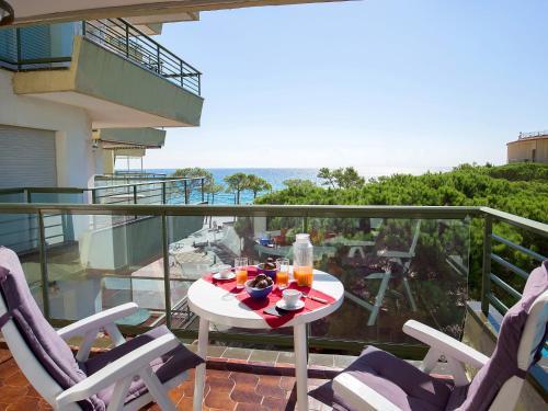 Apartment Edificio Residencial Fanals.3
