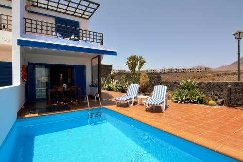 Villa Salinas With Private Pool !