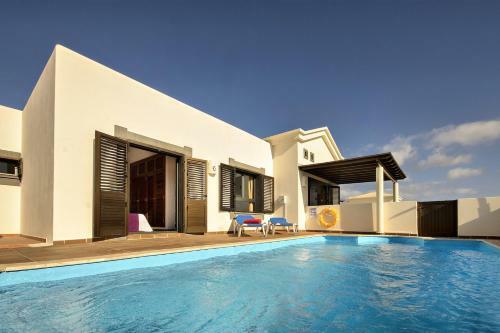 Villa Los Charcones