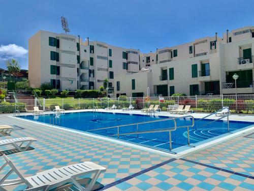 Apartamento Las Vi�as 3 Dormitorios