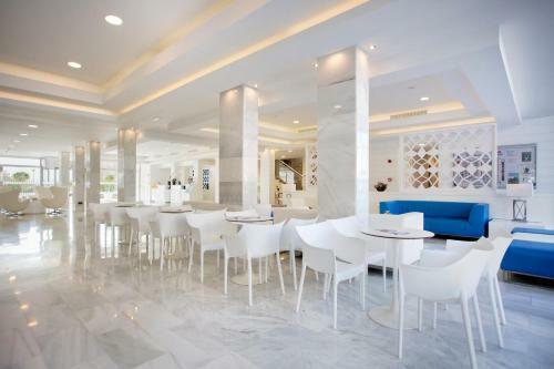 Mar Hotels Playa De Muro Suites