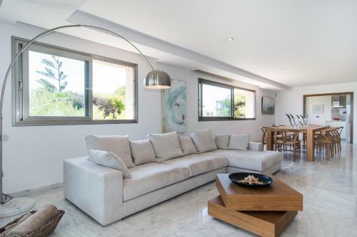 Villa Playas De Muro - 269200