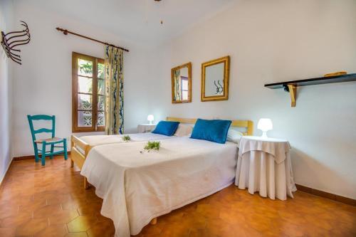 Playa De Muro Villa Sleeps 6 Air Con