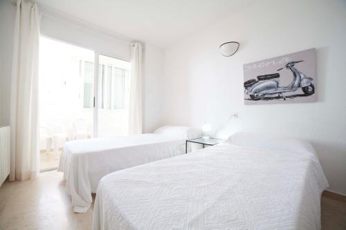 Apartamentos Kasa25 Playa Calida