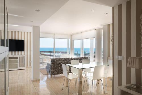 Apartamentos Marta Playa