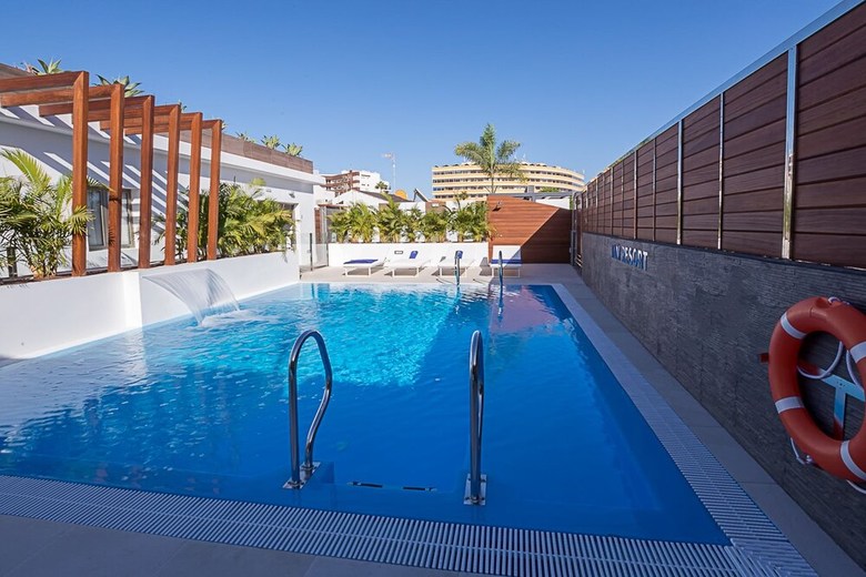 Hotel Silvi Villas By Tam Resorts