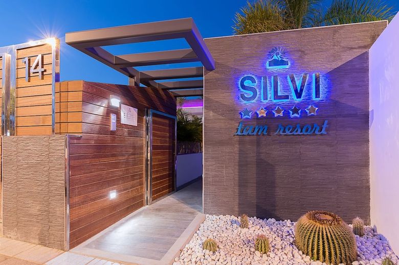 Hotel Silvi Villas By Tam Resorts