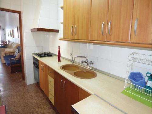 Three-bedroom Holiday Home In Playa Honda