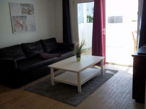 Playa Honda Apartment Sleeps 4 Pool Wifi
