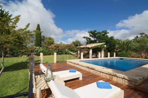 Pollenca Villa Sleeps 8 Pool
